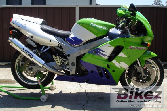 1997 Kawasaki ZX-9R Ninja photo